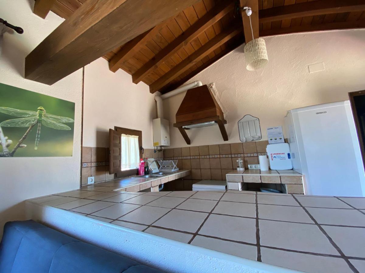 Eco-Lodge En La Reserva Privada Campanarios De Azaba - Proyecto De Conservacion Espeja 외부 사진