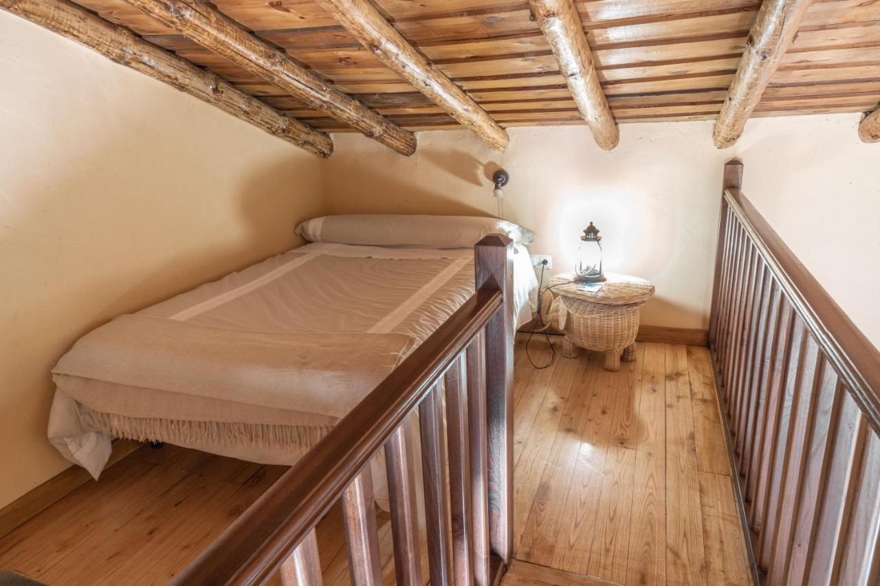 Eco-Lodge En La Reserva Privada Campanarios De Azaba - Proyecto De Conservacion Espeja 외부 사진